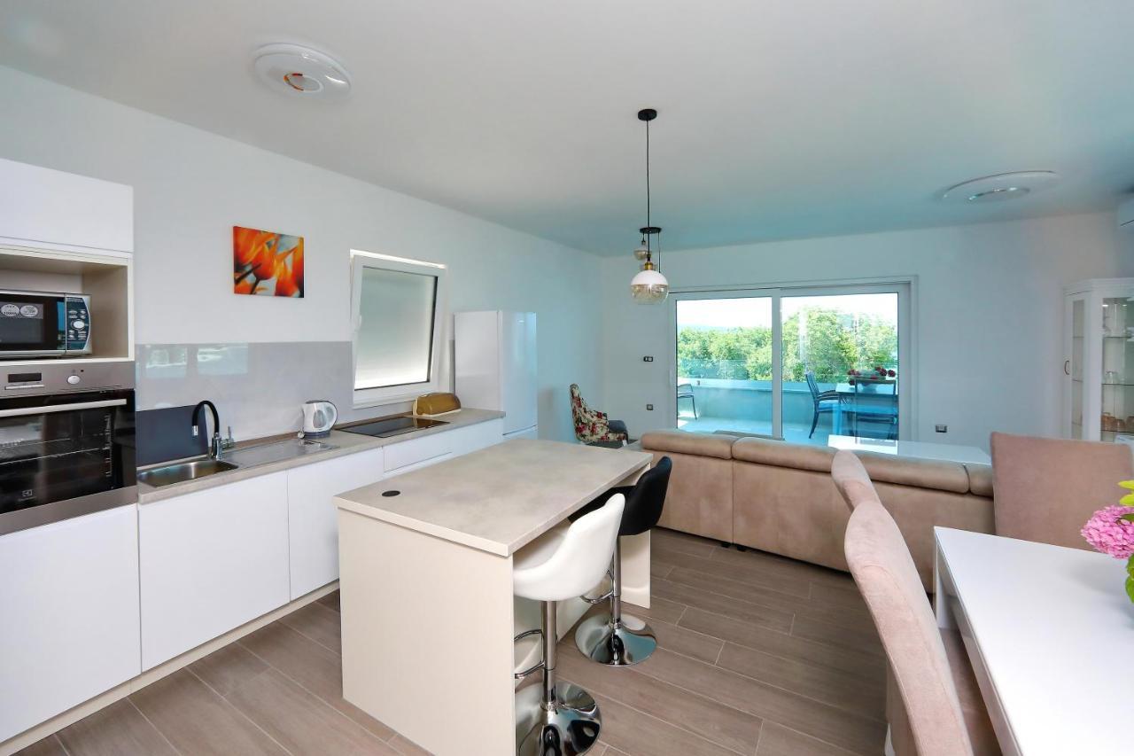 Apartmani Marina S Pogledom, Sukošan Exteriér fotografie
