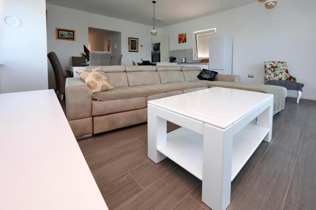 Apartmani Marina S Pogledom, Sukošan Exteriér fotografie