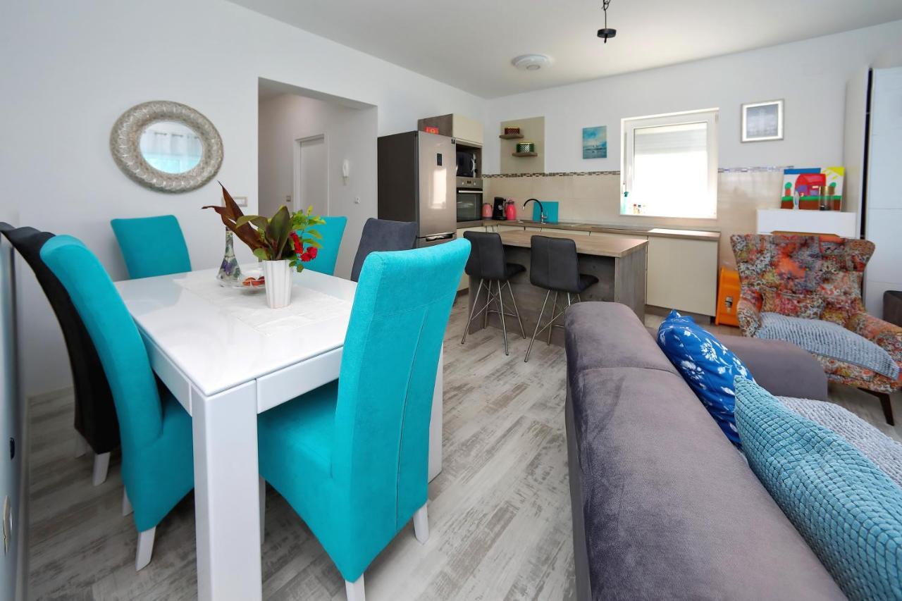 Apartmani Marina S Pogledom, Sukošan Exteriér fotografie
