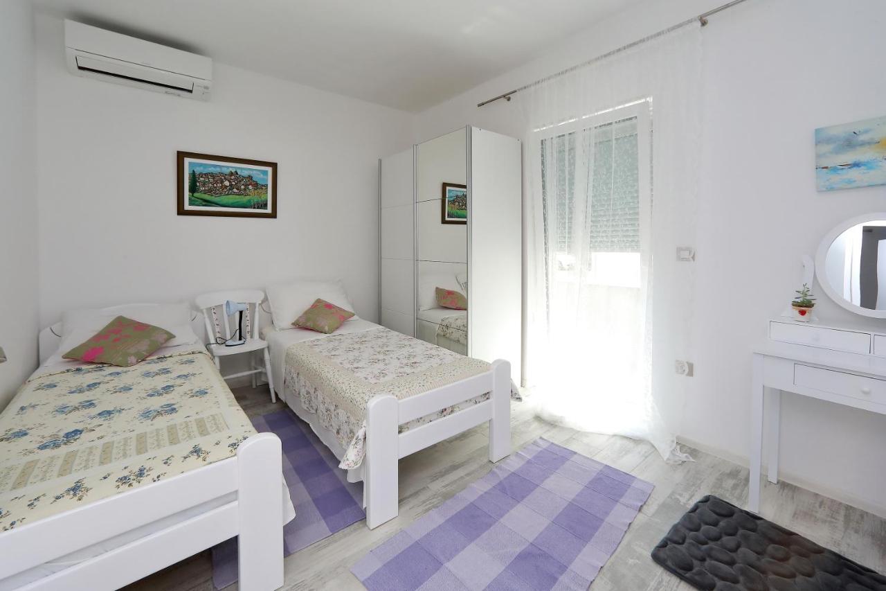 Apartmani Marina S Pogledom, Sukošan Exteriér fotografie